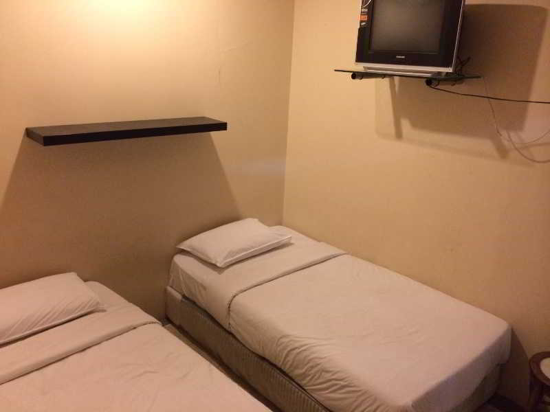 Hotel Zamburger Sg Bakap Kampong Gurun Екстер'єр фото