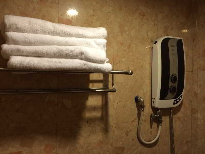 Hotel Zamburger Sg Bakap Kampong Gurun Екстер'єр фото